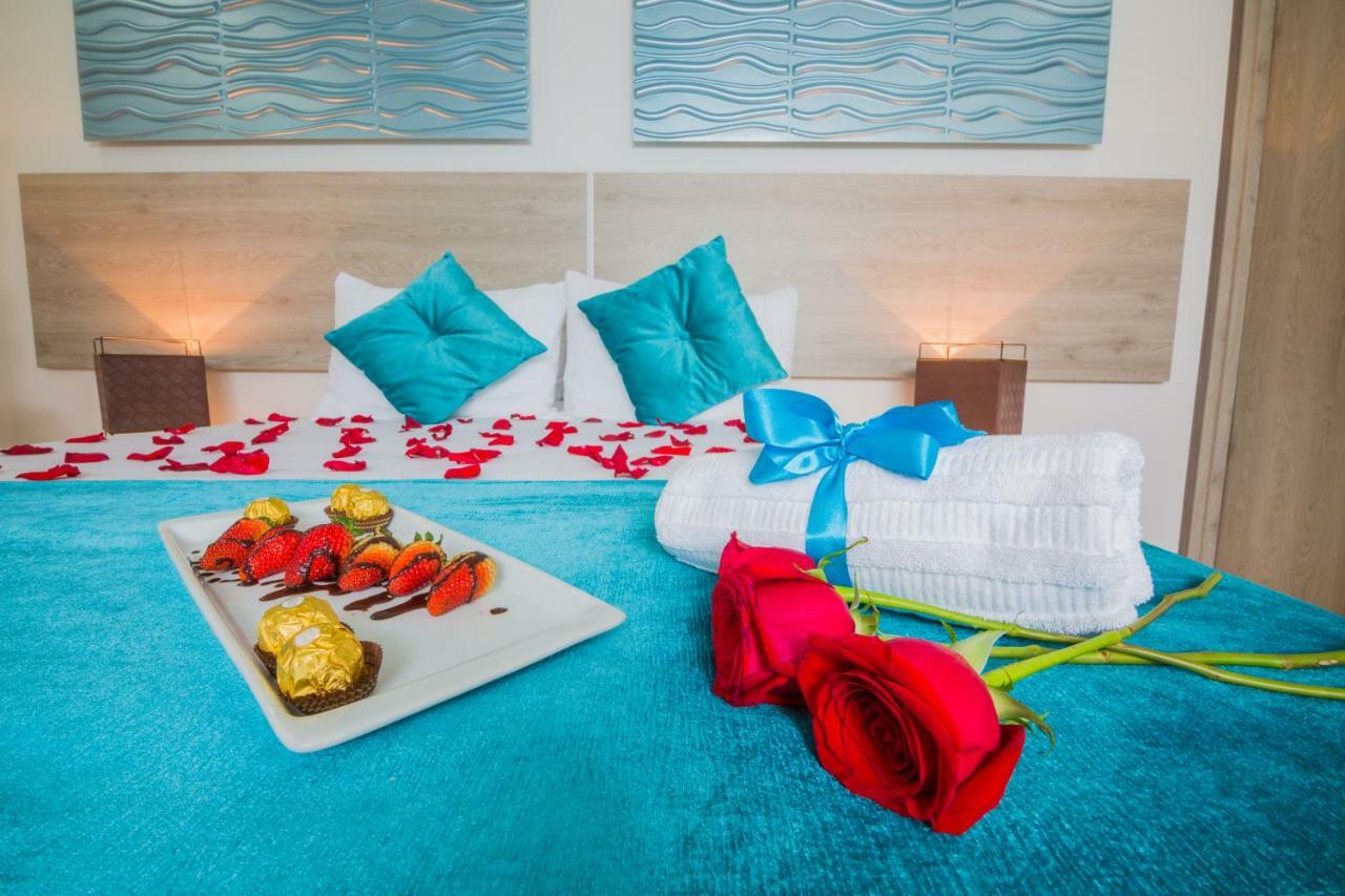 Velik Ocean Hotel Aeropuerto Cartagena Buitenkant foto